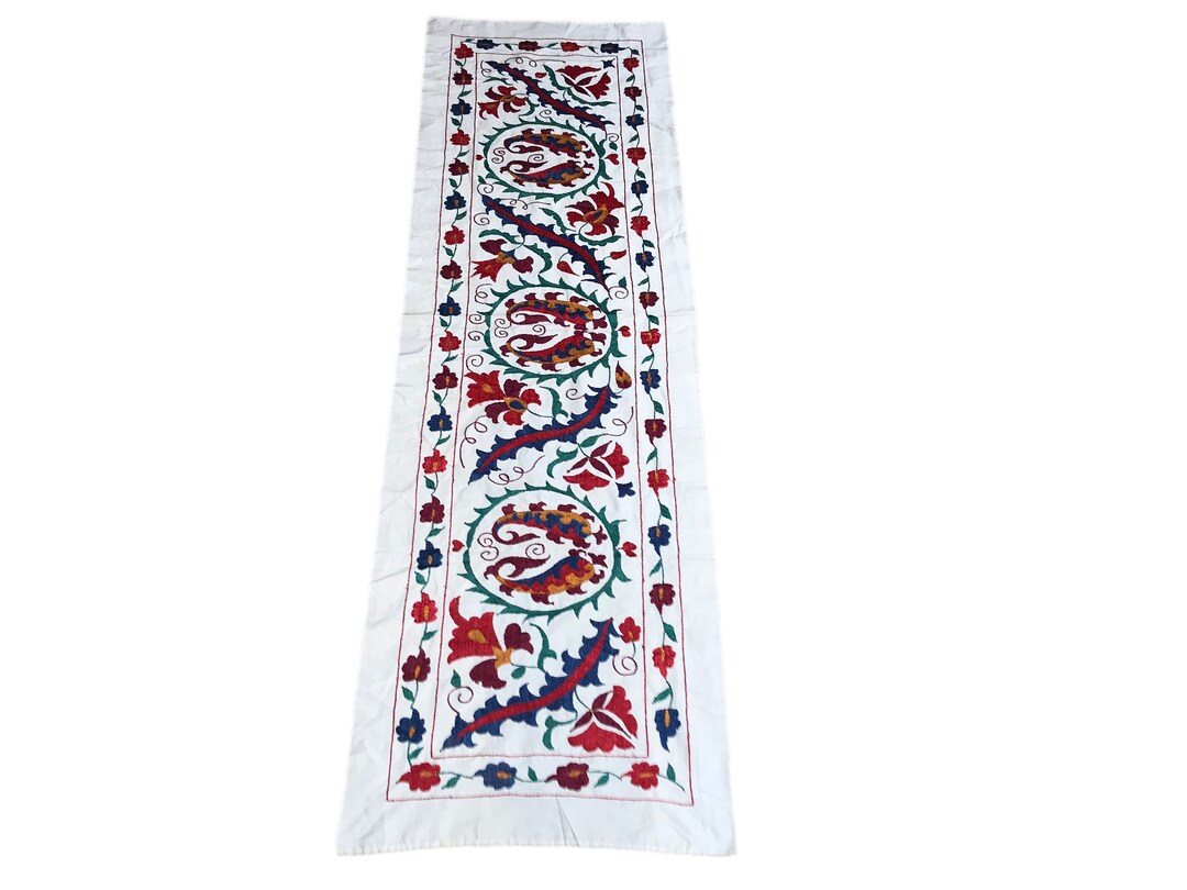Leafs Design BOHEMIAN Table Setting Decor, Decorative Table Runner ...
