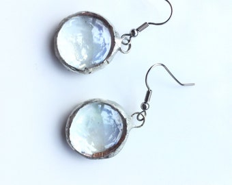 Pretty, clear, glass cabochon, oval drop earrings. Different earrings. Tiffany set. Cheap, aesthetic earrings