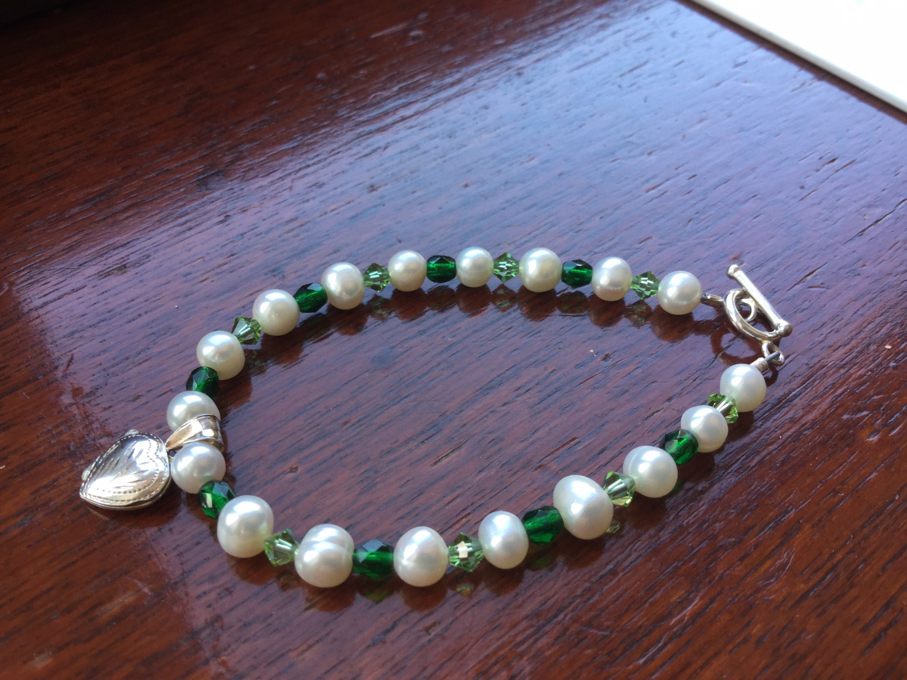 Very pretty pearl and Swarovsky crystal bracelet. Aesthetic Etsy