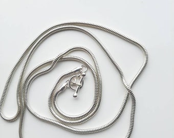 32 inch, hallmarked, 2.3mm wide, flexible, silver, snake chain, toggle clasp