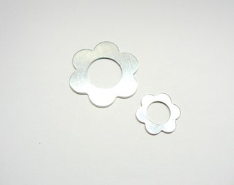15mm Circle in Flower Washer blank metal blanks for stamping engraving metalwork jewellery making