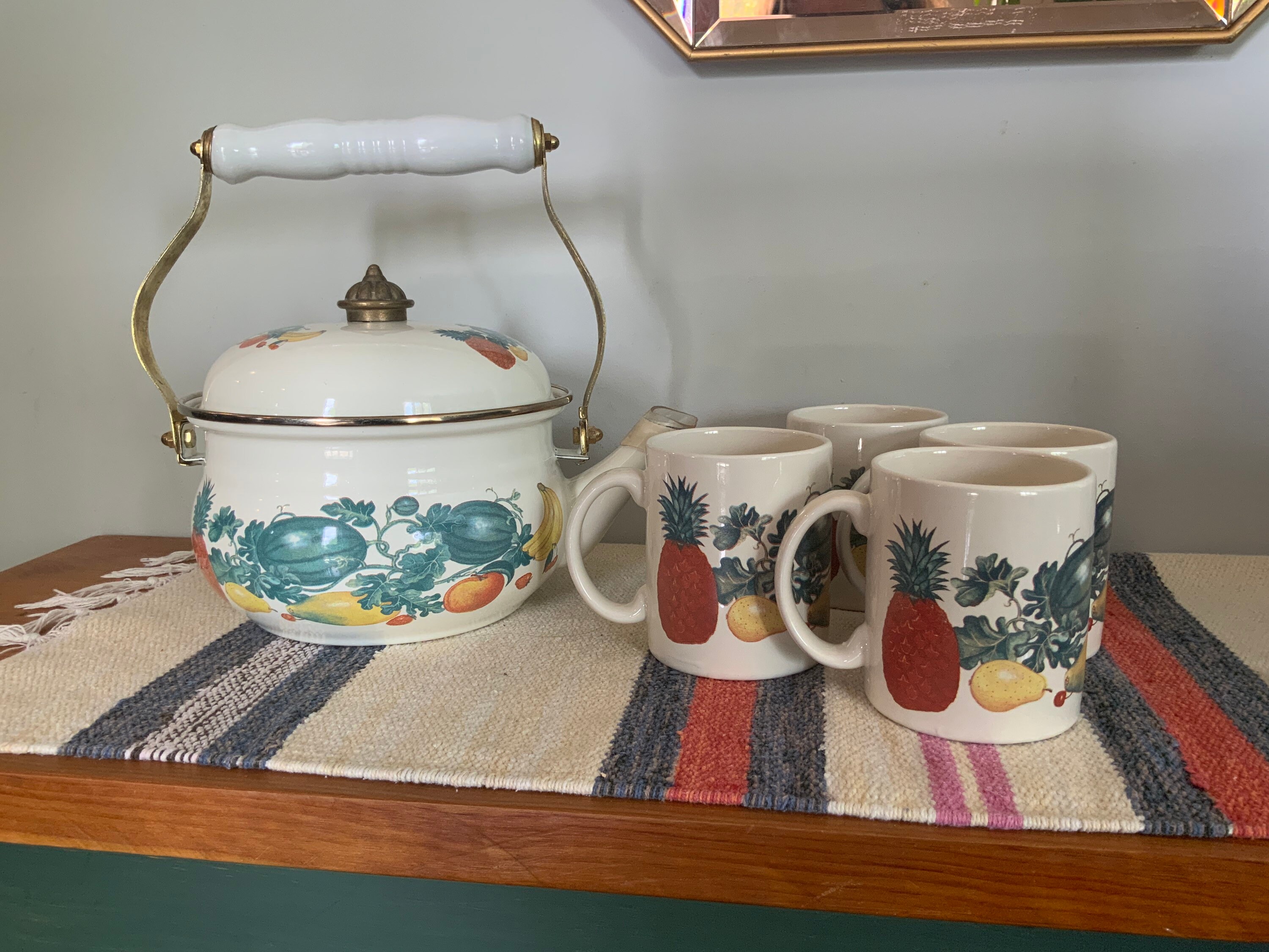 Tetera vintage y tazas esmaltes frutas cocina campestre | Etsy