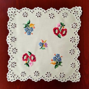 Hungarian Hand-Embroidered 14&quot; Doily, Table Centerpiece with Authentic Kalocsa Embroidery