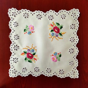 Hungarian Hand-Embroidered 14&quot; Vintage Doily, Table Centerpiece with Authentic Kalocsa Embroidery