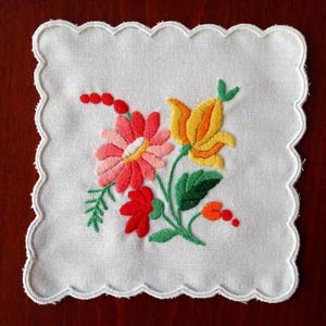 Handmade Doily, Embroidered Table Topper with Hungarian (Kalocsa) Motives