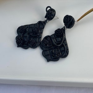 Dark Night Roses