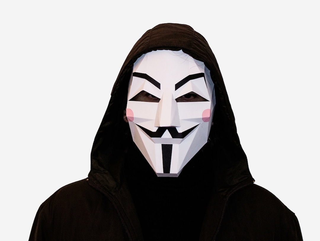 Make Your Own Low Poly Guy Fawkes Mask, Vendetta Polygon