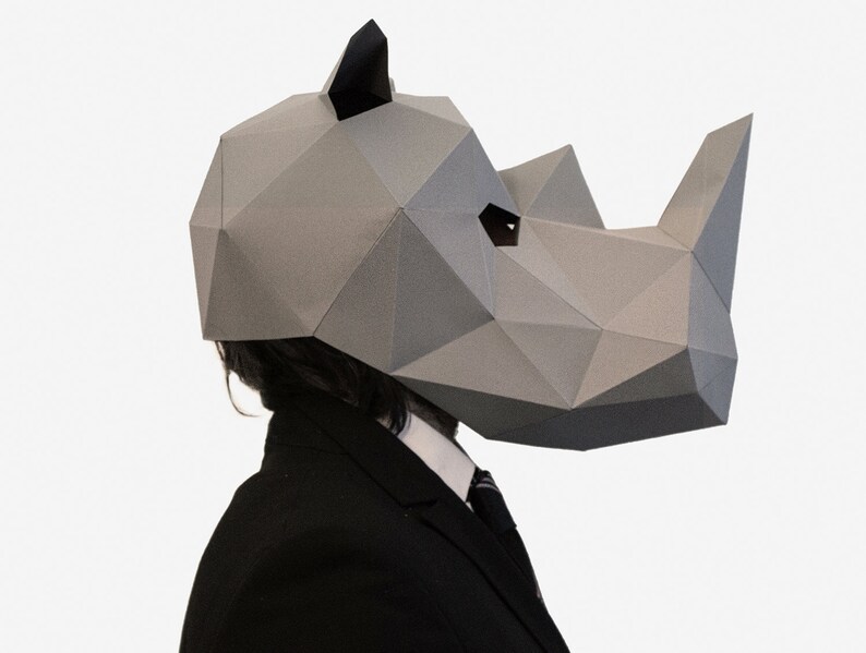 Masque de rhinocéros bricolage, modèle d'artisanat en papier, rhinocéros imprimable, masque, téléchargement instantané de pdf, masque 3D Low Poly, animal en origami, cadeau de rhinocéros image 3