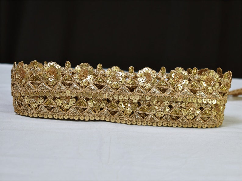 9 Yard Wholesale Gold Sequins Embroidered Lace Tape Trim Sari Border Decorative Saree Wedding Costume Dresses Ribbon Crafting Zari Border
