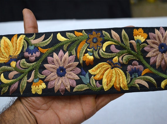 Fancy nupcial Ribete de Encaje cinta de costura en artesanía boda fiesta o frontera Sari