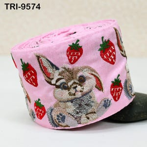 9 Yard Embroidery Ribbon Trim Rabbit with Strawberries Saree Border Crafting Sewing Throw Pillow Home Decor Embellishments Junk Journals 9cm