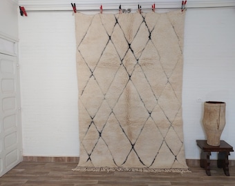 Hand knotted Moroccan rug - Beni ourain rug - Wool berber rug - Custom rug - handmade rug - Genuine lamb wool - Morocco rug - Beni rug