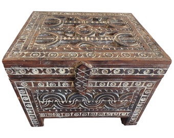 Moroccan chest , Hand craved moroccan trunk , brown wooden old berber box