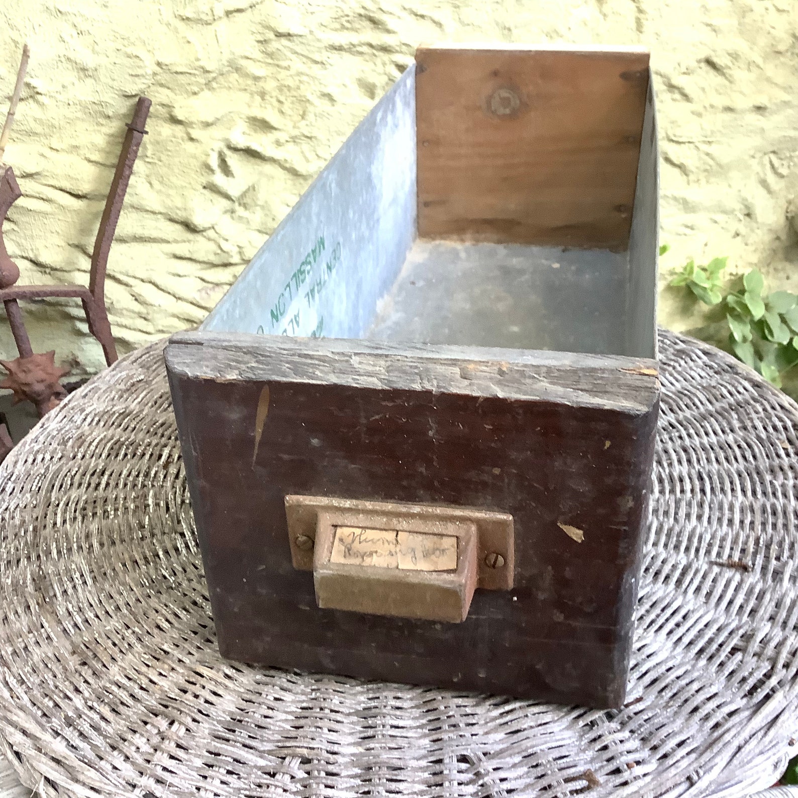 UN cajón viejo del gabinete de hardware | Etsy