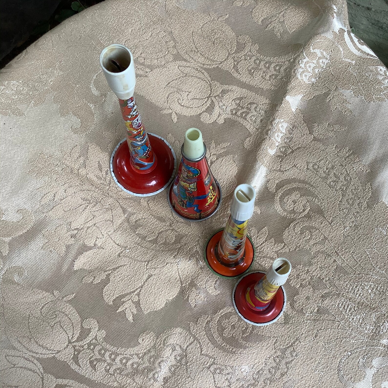 4 Vintage Tin Horn Noisemakers Etsy