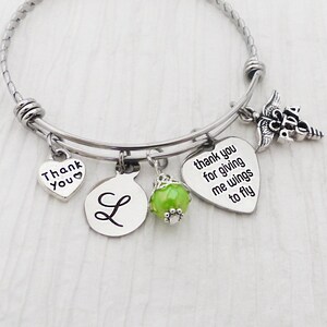 Gepersonaliseerde OTA Gift-Bangle Armband, Vleugels om te vliegen- Uitbreidbare Bangle Armband-Ergotherapie Assistent, PTA, pt, ot, Bedankt