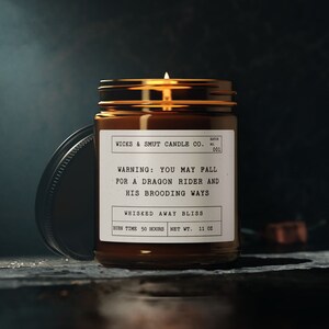 Dragon Rider Funny Romantasy Candle for Book Lovers Candle for Book Nook Decor Bookish Candle for Book Club Friends and Fantasy Romance