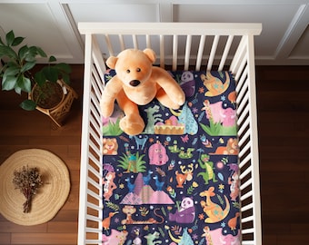 It's a Small World Animal Crib Sheet, Jungle Crib Sheet, Newborn Baby Gift, Gifts for Her, Baby Shower Gift, Animal Nursery, Jungle Nursery