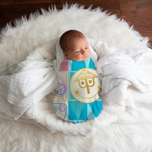 It&#39;s a Small World Disney Swaddle Blanket, Newborn photo Prop, Baby Girl Baby Shower Gift, Disney Baby Blanket, Baby Boy Gender Reveal Prop