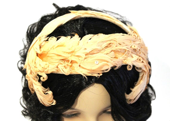 Vintage Blonde Flapper Feather Headpiece | Feathe… - image 1