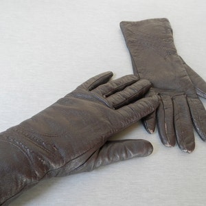 Vintage Ladies Leather Gloves /  Black Leather Gloves / Women&#39;s Black Leather Gloves /  Genuine Leather Ladies Dress Gloves /