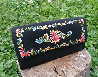 Vintage Textile Evening Clutch / Beautiful Clutch Bag /  Embroidery Flowers Purse / Vintage Flower Purse Bag /  Silk Folding Wallet.