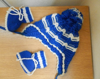 Jahrgang häkeln Babymütze und Pantoffeln Set / Baby Set handgestrickte Hut und Stiefel In blau und weiß / Warm-Set für den Winter