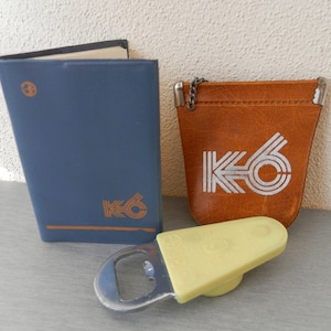 Set von 3 Vintage Artikeln aus dem 1981./ Leder Schlüsseletui / Notizbuch / Flaschenöffner / Vintage Set / Unikate / Vintage Geschenk.