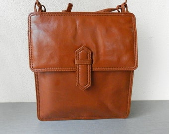 Vintage Leather Handbag / Brown Leather Handbag / Leather Purse Bag / Woman Retro Shoulder Bag / Messenger Bag / Caramel Brown Satchel Bag