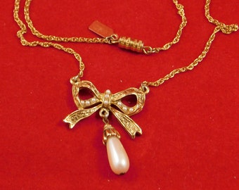 Collana Girocollo Con Ciondolo Fiocco Per Donna - Preppy E Dainty - Placcata Argento 14K - Ipoallergenica - Regalo Estetico Con Catena Regolabile
