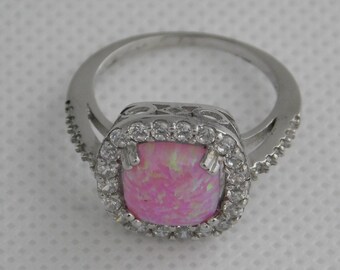 Vintage Collectible Opal Ring in Sterling Silver