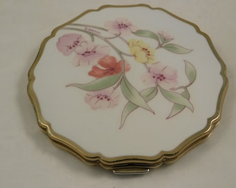 Stratton Compact Signed