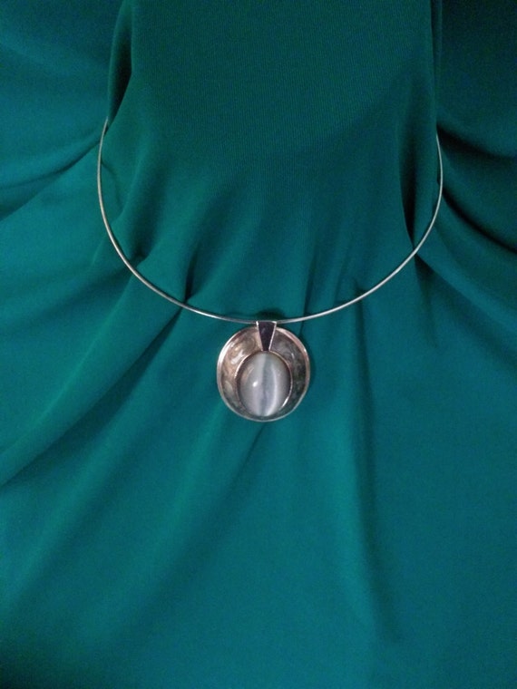 vintage enamel choker necklace Gem