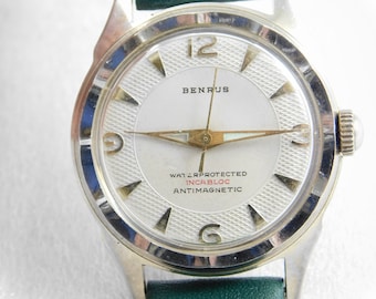 Vintage Collectible Scalloped Bezel Benrus Wrist Watch