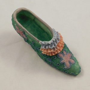 Vintage Collectible Miniature Shoe