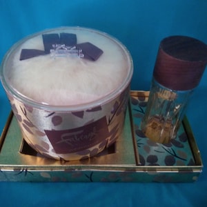 Faberge Woodhue Deluxe Bath 1970 Vintage Bath Powder and Perfume