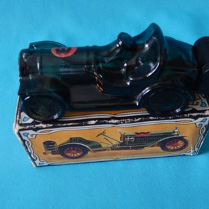 Vintage Avon Straight Eight Cologne Bottle in Original Box