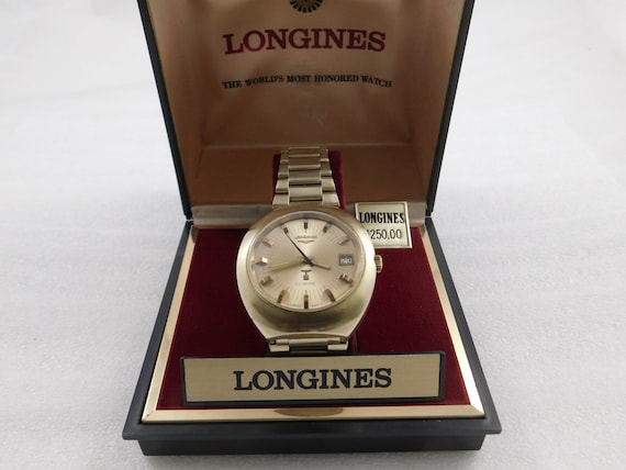 longines accutron