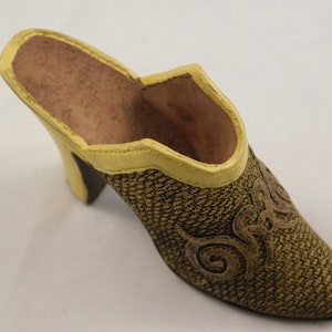 Vintage Collectible Miniature Shoe
