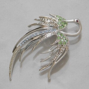 Vintage Collectible Bird Brooch