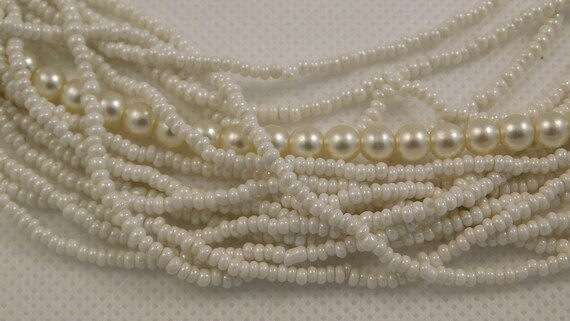 Vintage Collectible Multi Stranded Beaded Necklace - image 3