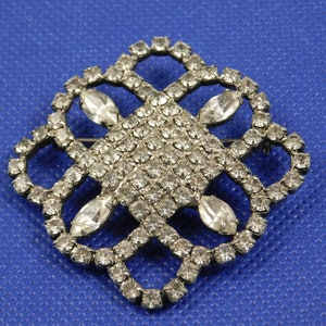 Vintage Collectible Rhinestone Brooch