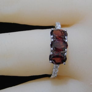 Vintage Collectible Ladies Rings with Red Stones