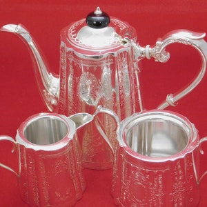 Vintage Collectible Silver Tea Pot Creamer and Sugar Set