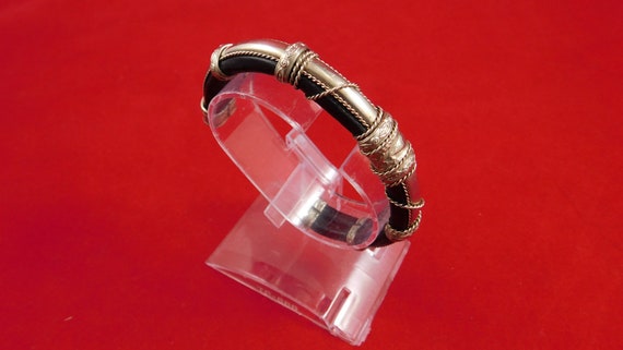 Vintage Collectible Egyptian Revival Cuff Bracelet - image 2