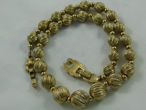 Vintage Gold Beaded Monet Necklace - image 5