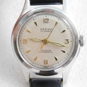 Vintage Collectible 17 Jewel Swiss Wrist Watch