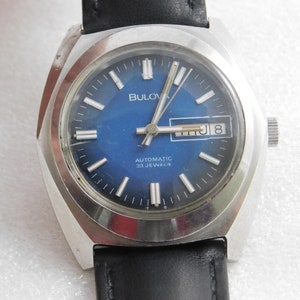 Vintage Collectible Bulova 23 Jewel Automatic Beautiful Blue Face Dial