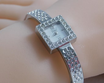 Vintage Collectible Ladies Quartz Watch