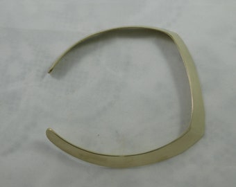Collana girocollo da donna in ottone da collezione vintage